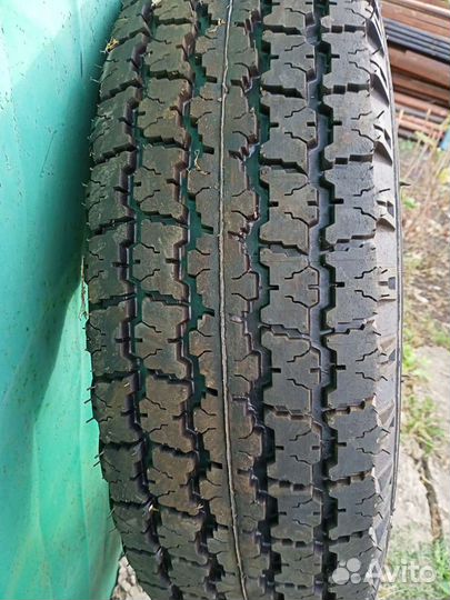 Forward Professional 121 225/75 R16 20F