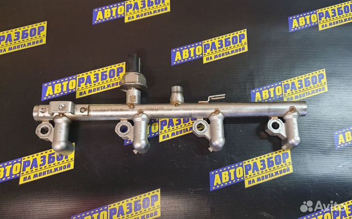 Рейка топливная (рампа) Mercedes-Benz C-класс