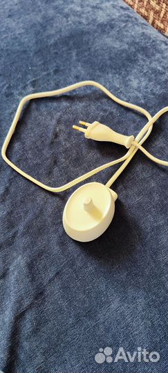 Зарядное устройство для электрической зубной щётки