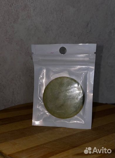 Камень нефритовый Be happy