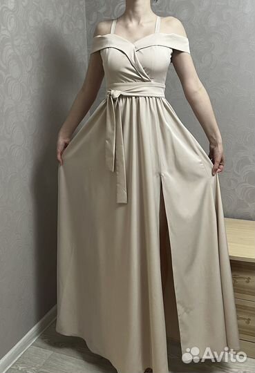 Нарядное платье