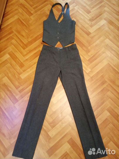 Костюм для девочки школьный