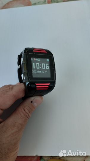 Часы-трекер с сим-картой