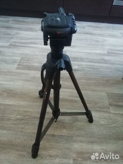Штатив для камеры