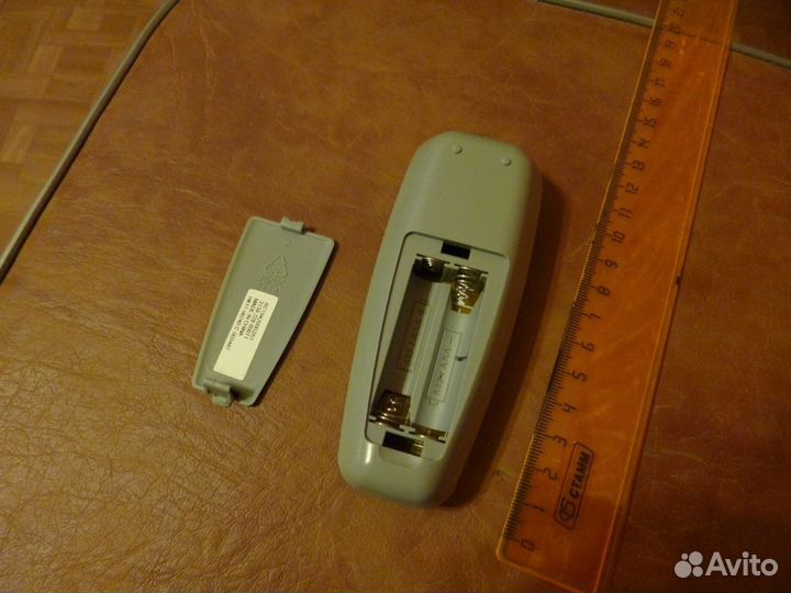 Пульт Филипс от Магнитолы CD MP3 Philips AZ 2048
