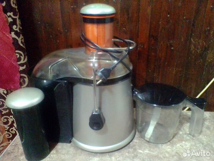 Мощная соковыжималка 