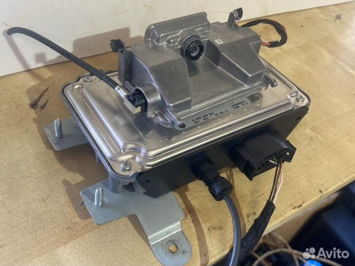 Камера дорожных знаков Touareg 2 FL с блоком