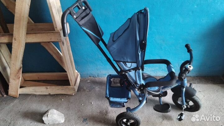 Детский трехколесный велосипед