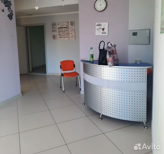 Стойка ресепшн бу