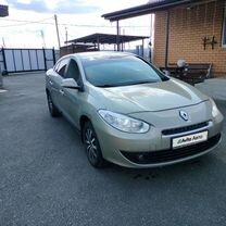 Renault Fluence 1.6 MT, 2013, 97 600 км, с пробегом, цена 699 990 руб.