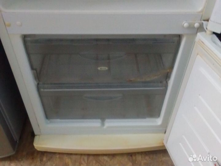 Холодильник бу Атлант 170 см