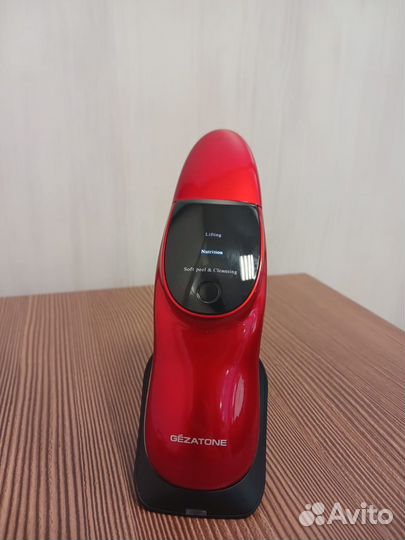 Аппарат для лифтинга и ультразвуковой чистки лица