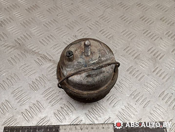 Подушка крепления двигателя Volvo XC90 2005