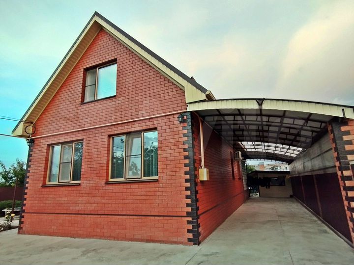 Дом 114 м² на участке 7 сот.