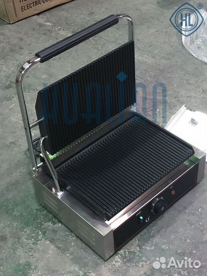 Гриль контактный HEG-811E