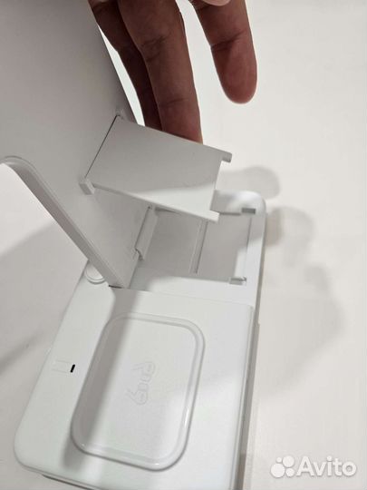 Беспроводное зарядное устройство 3 в 1