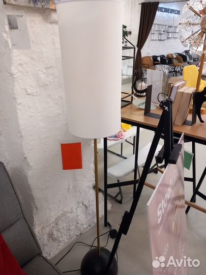 Торшер Moderli V10510-1F Flint