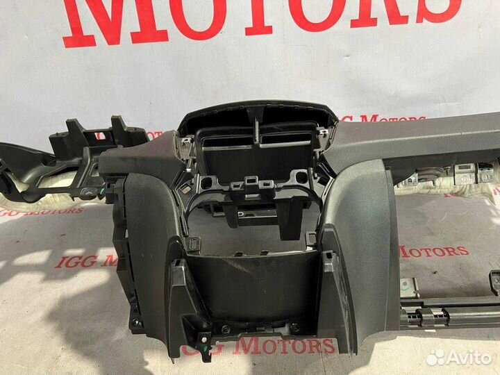 Торпедо для Hyundai Solaris 2010-2017