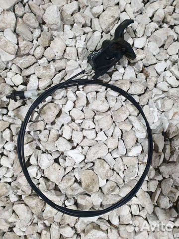 Трос лючка бензобака Тойота Матрикс