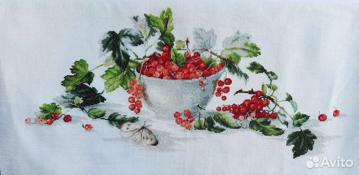 Картина вышитая крестом