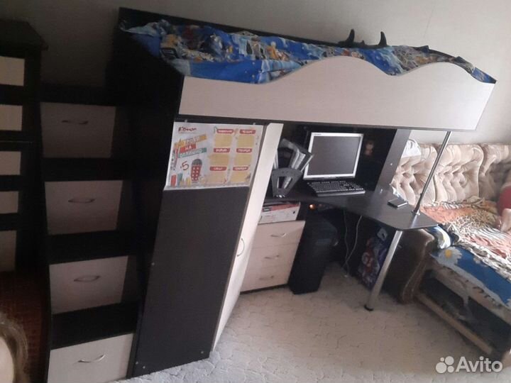 Детская кровать чердак с рабочей зоной