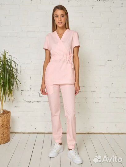 Костюм для бьюти специалистов 44 размер и фартук