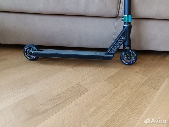 Трюковой самокат скип в хорошем состояние