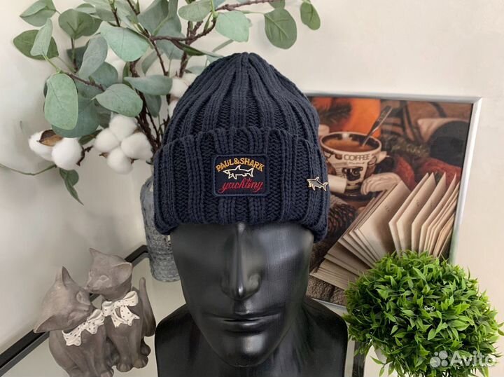 Крутая шапка Paul Shark