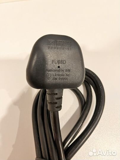 Штепсельная вилка сетевого шнура