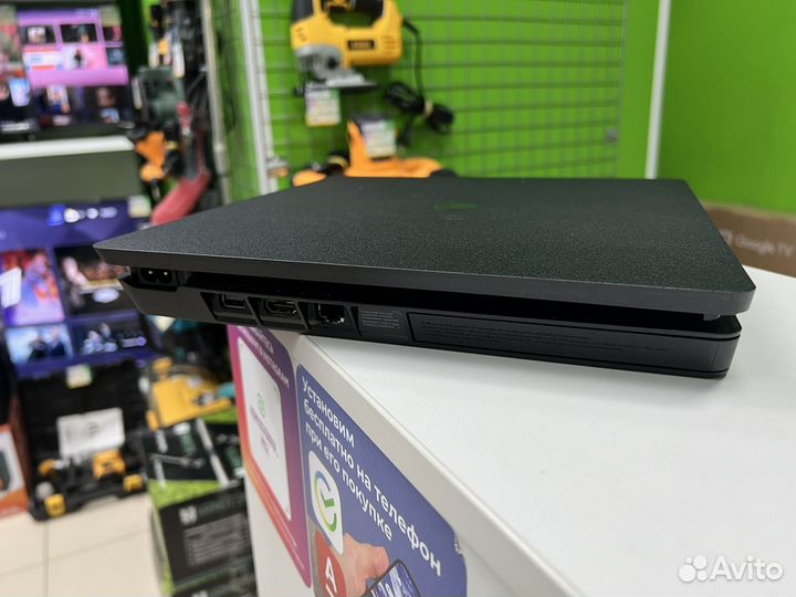 Sony PS4 slim 1tb + геймпад