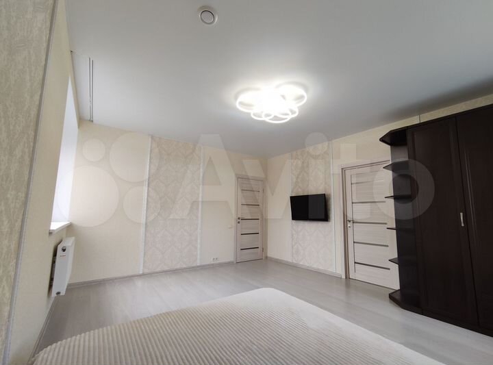 3-к. квартира, 75,8 м², 1/3 эт.