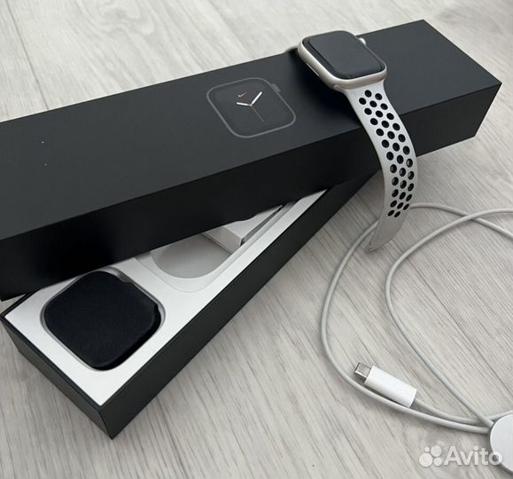 Apple watch s7 nike