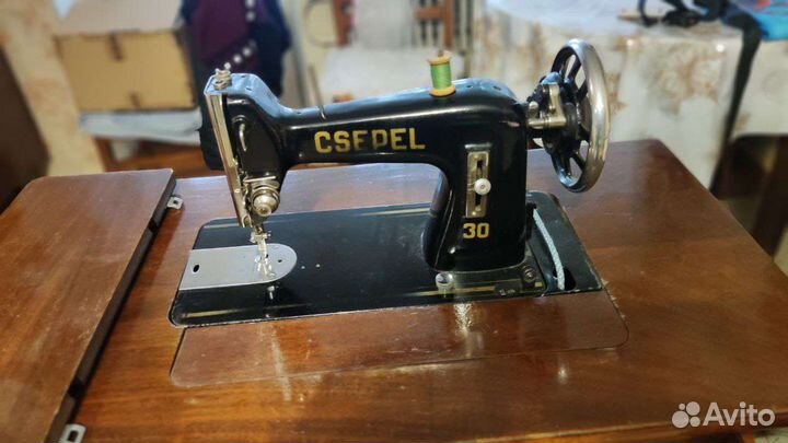 Швейная машинка Csepel 30