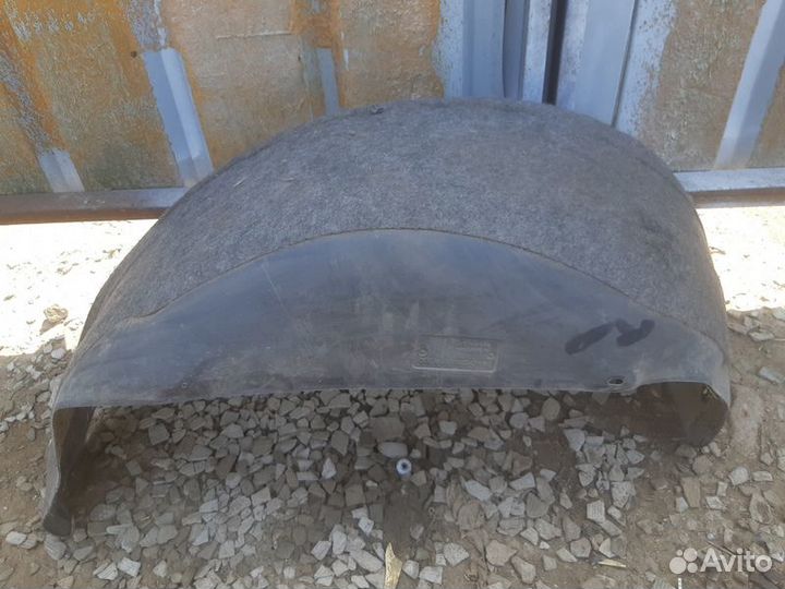 Подкрылки Toyota Land Cruiser 200 4.5л 1VD-FTV (20