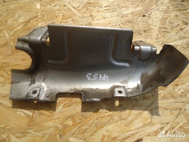 Экран тепловой Audi A6 C6 AUK 2005