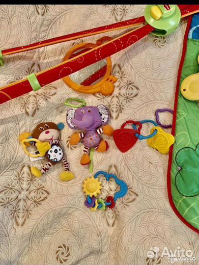 Развивающий коврик TinyLove Разноцветное сафари