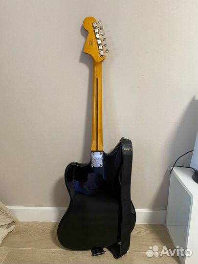 Fender squier jaguar