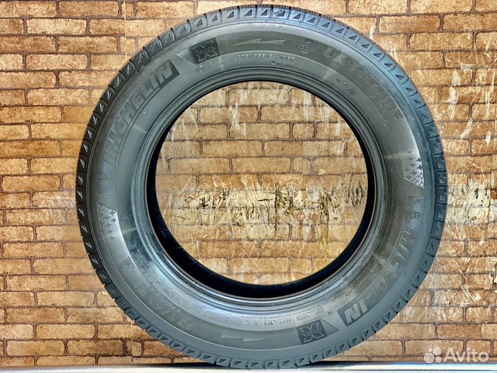 Michelin Latitude X-Ice XI2 235/65 R18