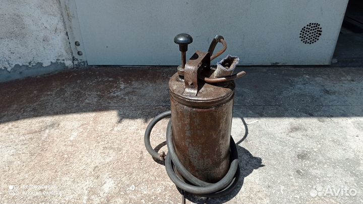 Нагнетатель масла ручной