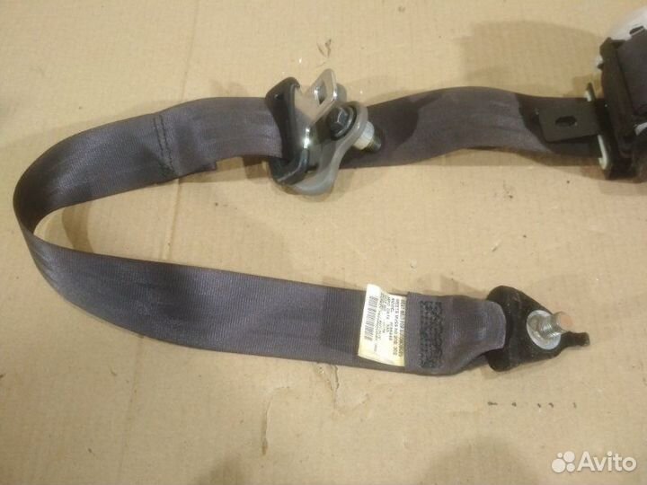 Ремень безопасности задний левый Honda Pilot II