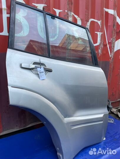 Дверь задняя правая Mitsubishi Pajero/Montero V73W