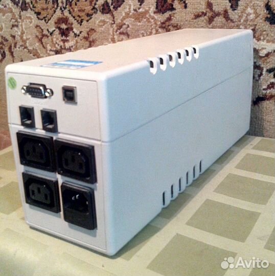 Ибп Ippon Back Power Pro 700
