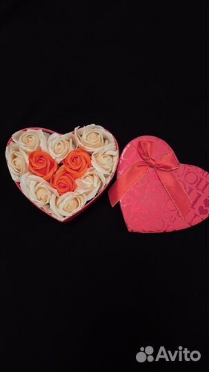 Мыльные розы в коробке сердце подарок