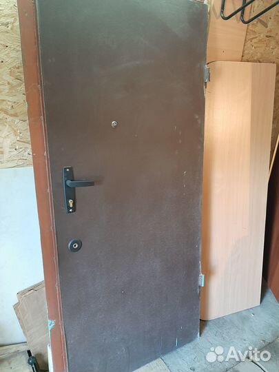 Дверь металлическая входная
