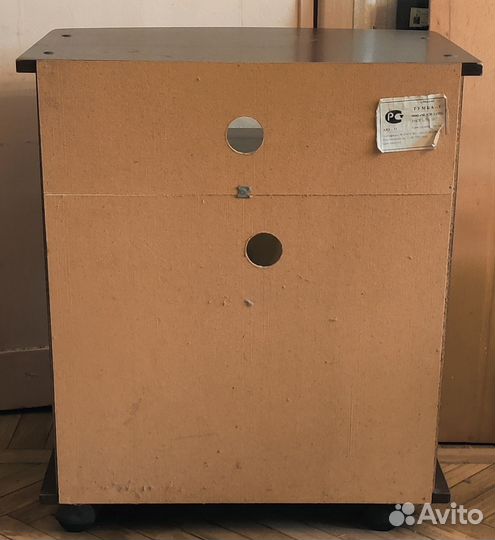 Тумба под телевизор