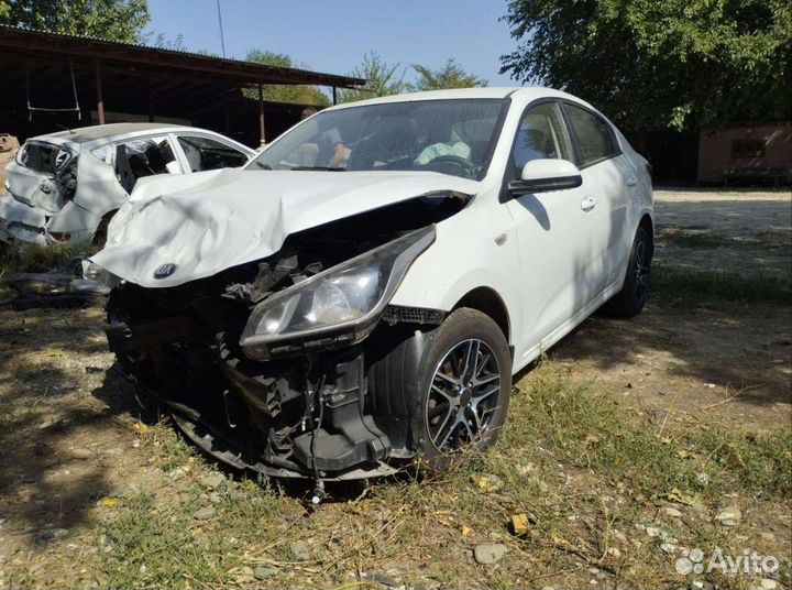 Авторазбор Kia Rio 4