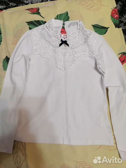 Школьная блузка