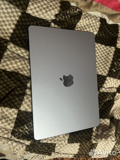 Macbook air 13 m2 8 256