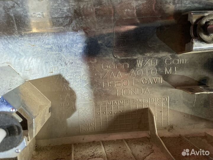 Honda Pilot 2 Накладка двери багажника