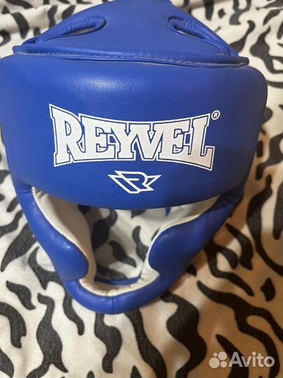 Шлем reyvel